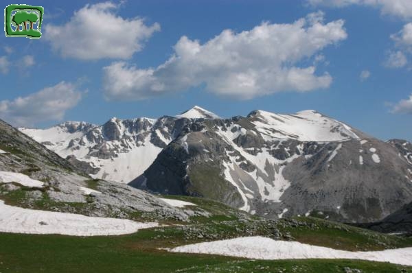 Veduta dell Velino-Sirente dal Malopasso