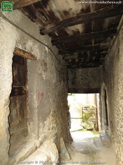 Castelmenardo, vicolo. Ingrandisci Castelmenardo, vicolo